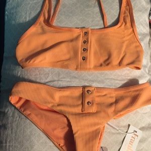 Frankie’s Alana Bikini Set